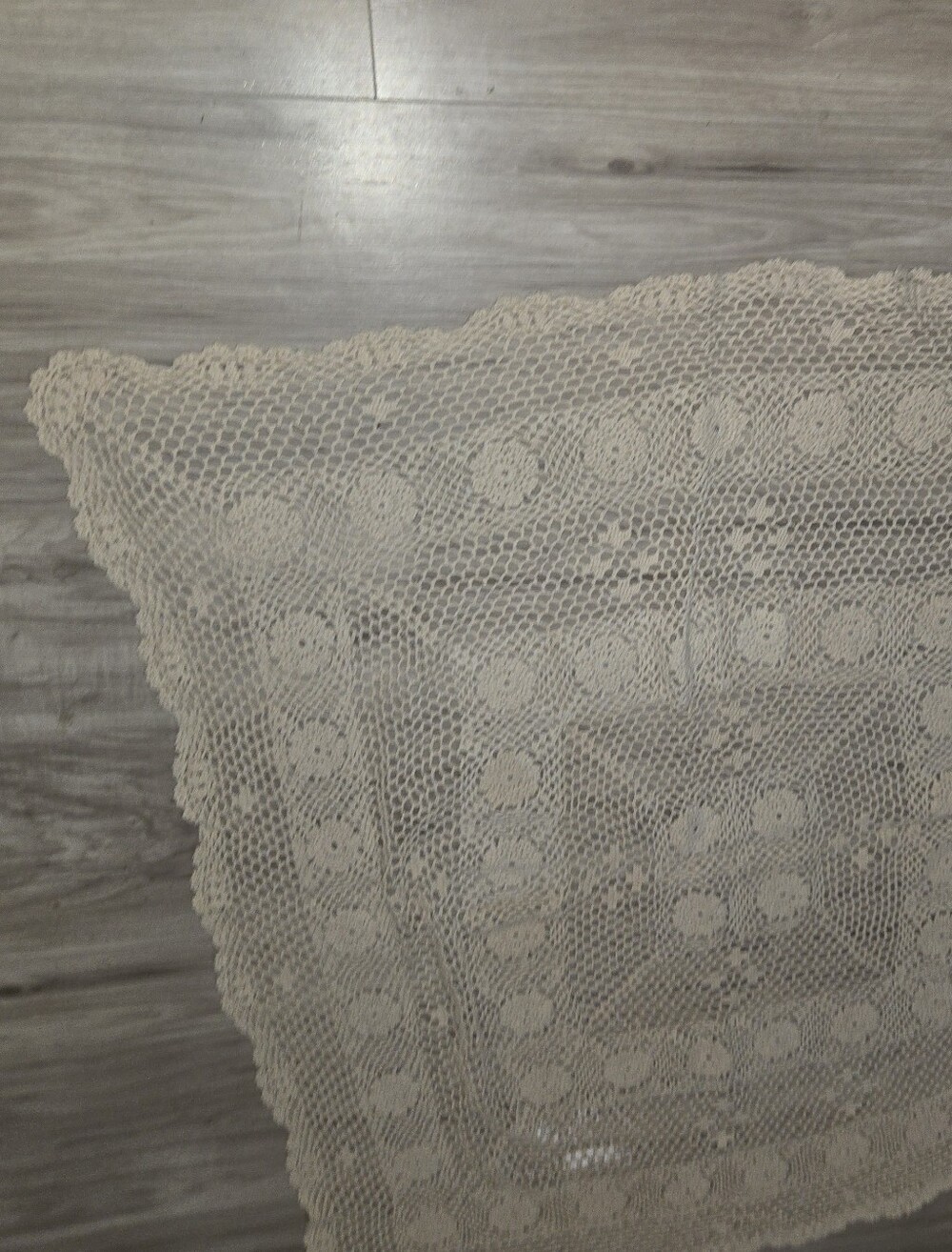 Vintage Cream  Shabby Chic Farm Hous Crochet Tablecloth